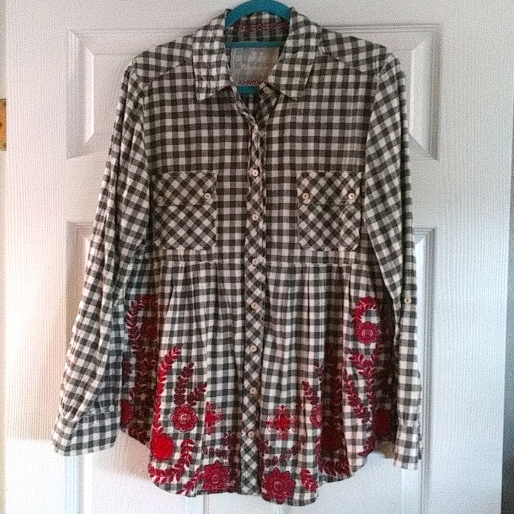 Johnny Was 3 J Workshop gray/cream flannel smocking top